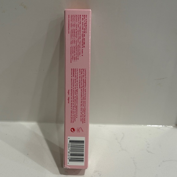 One Size Lip Snatcher - Picture 4 of 10